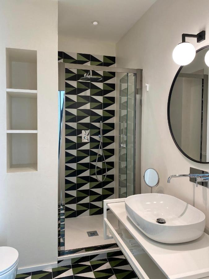 Toraldo Suites - Dimore Partenopee Неаполь Екстер'єр фото